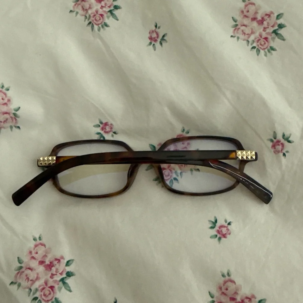 Tortoise Shell Rectangular Glasses - Picture 2 of 2